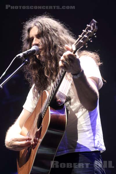 KURT VILE AND THE VIOLATORS - 2016-07-07 - PARIS - Philharmonie de Paris 2 - 